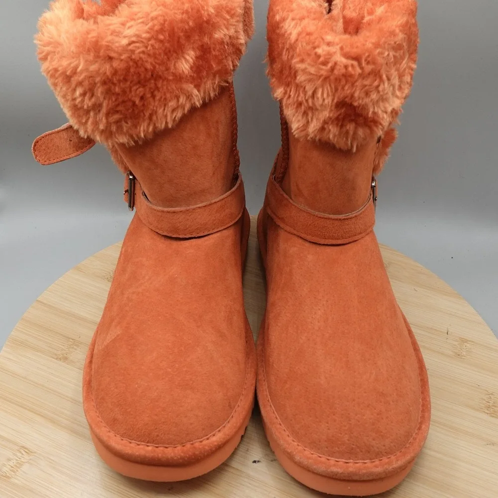 Lamo Boots Womens 7 Orange Suede Faux Fur Buckle Winter Boots Outdoors Flaw